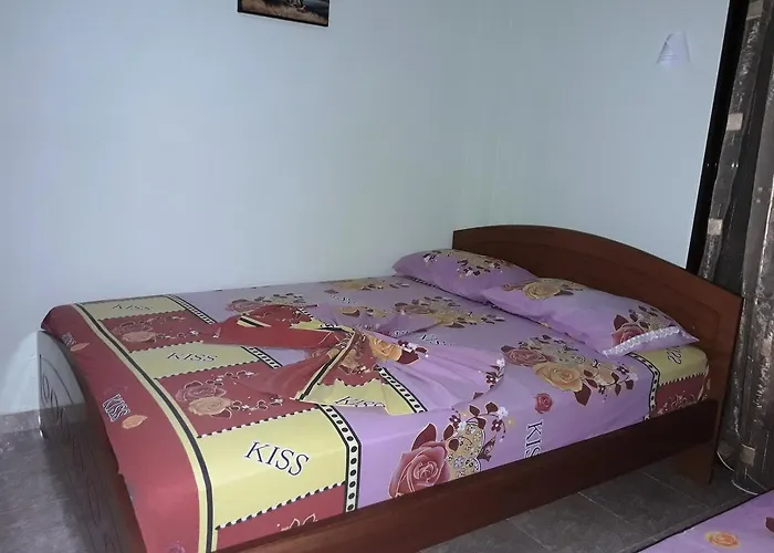 Tani's Konukevi Ksamil