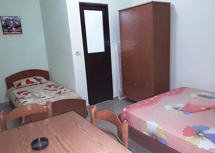 Guest house Tani's Ksamil